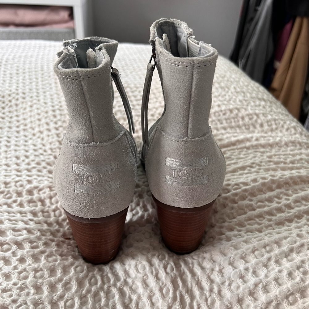 TOMS Peep-toe Booties